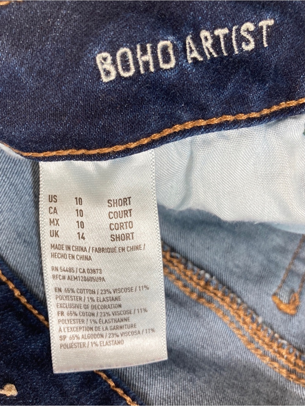 American Eagle Dark Wash Flare Leg Boho Artist Jeans 10 Short Indie Retro Y2K - Picture 2 of 8